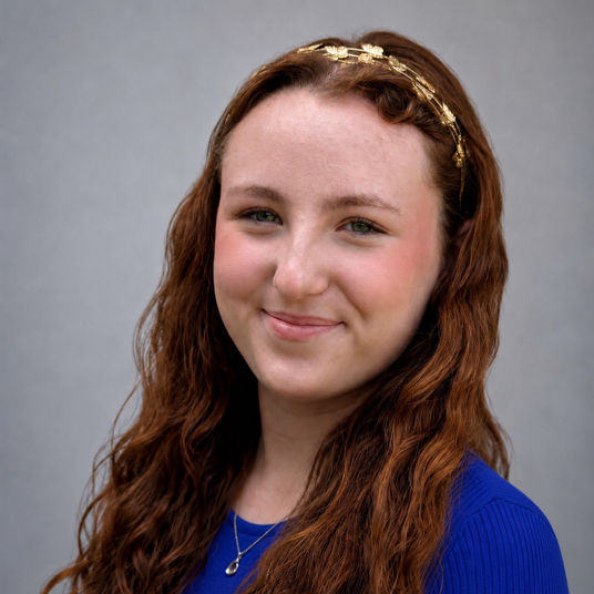 Carly Green head shot