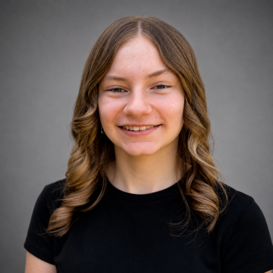 Peyton Primrose head shot