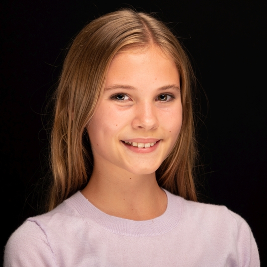 Mia Nielsen head shot