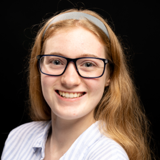 Julia Murphy head shot