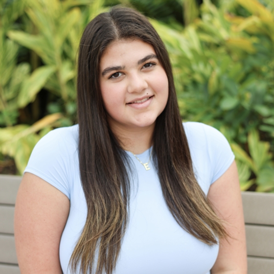 Emrie Linsky head shot