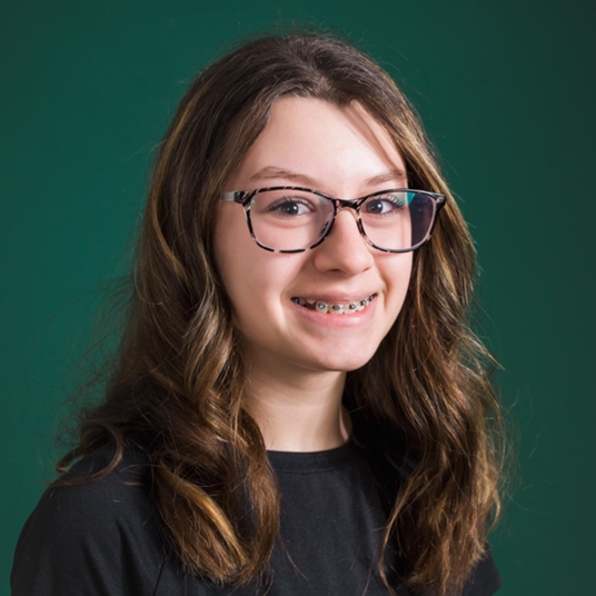 Avery Antonelli head shot