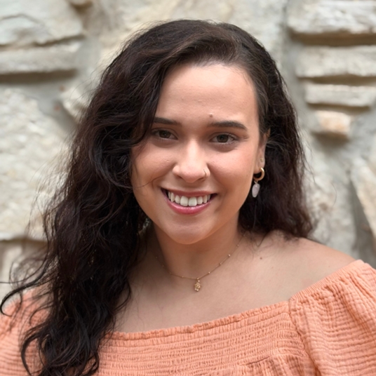 Jillian Campos head shot
