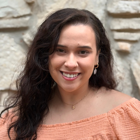 Jillian Campos head shot