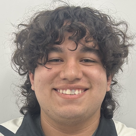 Gabriel Patricio Hughes head shot