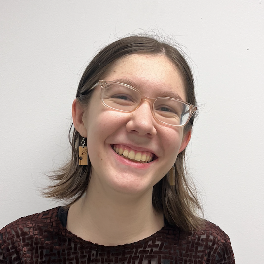 Eleanor Bolas head shot