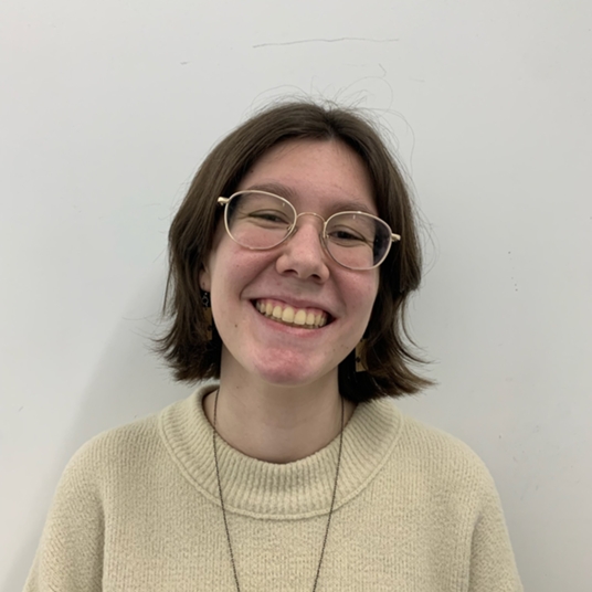 Eleanor Bolas head shot