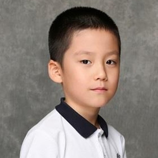 Andrew Zhang head shot