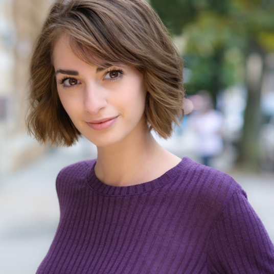 Ellen Dyar head shot