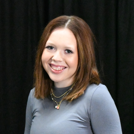 Caroline Honeycutt head shot