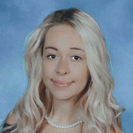 Nataleigh Valdez head shot