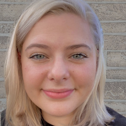 Abby Sampilo head shot
