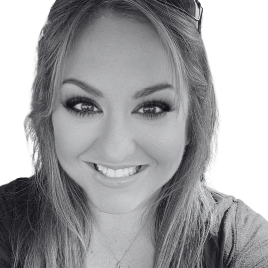 Lauren Gillman head shot