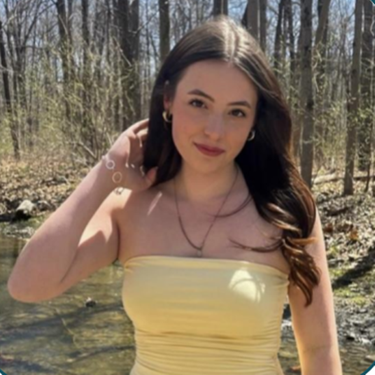 Emily Maguire head shot