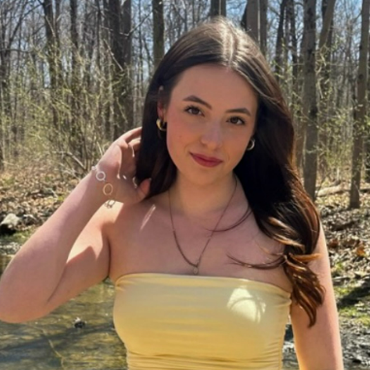 Emily Maguire head shot