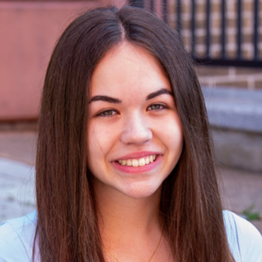 Grace Foran head shot