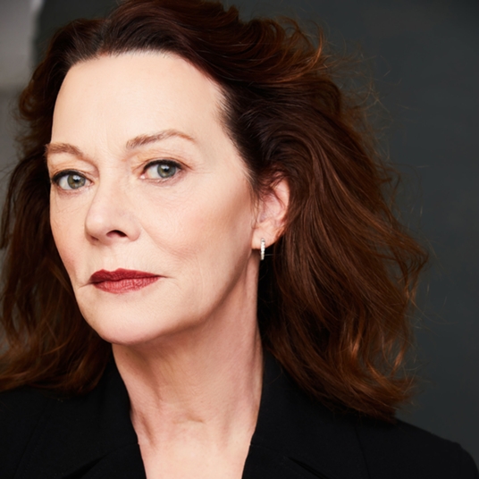 Lynne Mannino head shot