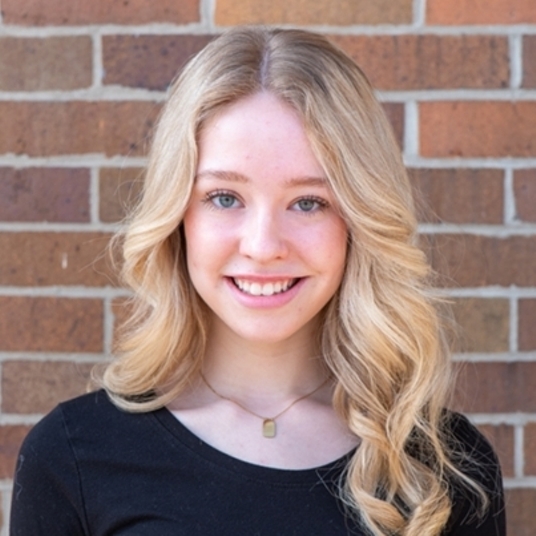 Riley Griffin head shot
