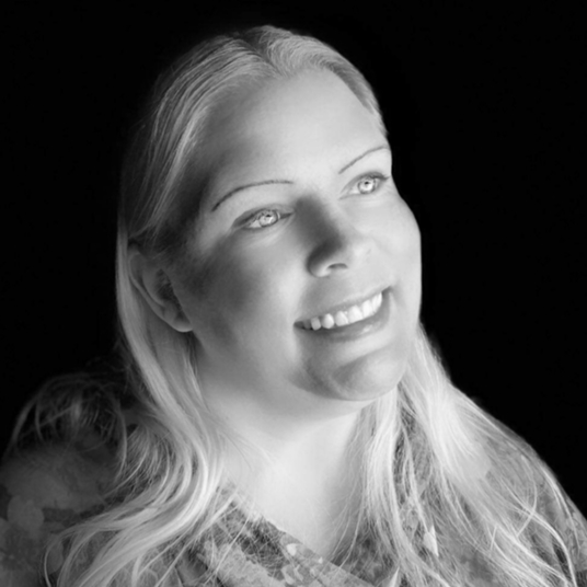 Stacey Frame head shot