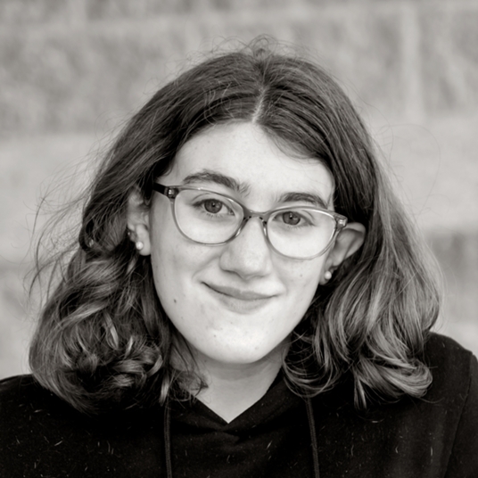 Sophia Levesque head shot