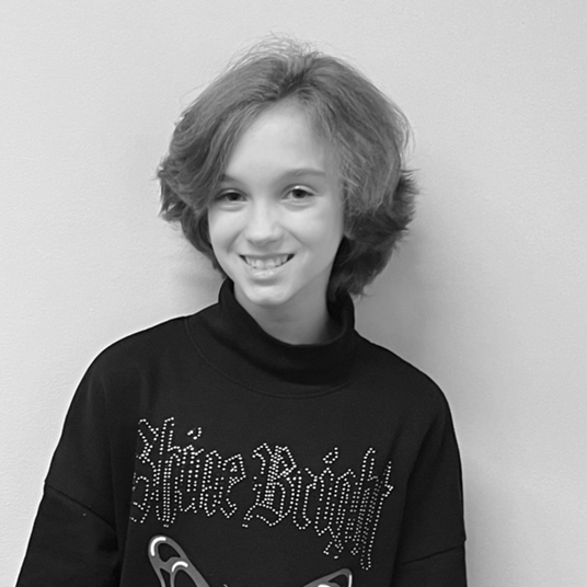Avery Duff head shot