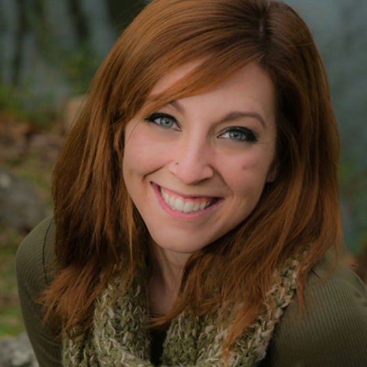Caroline Whitaker head shot