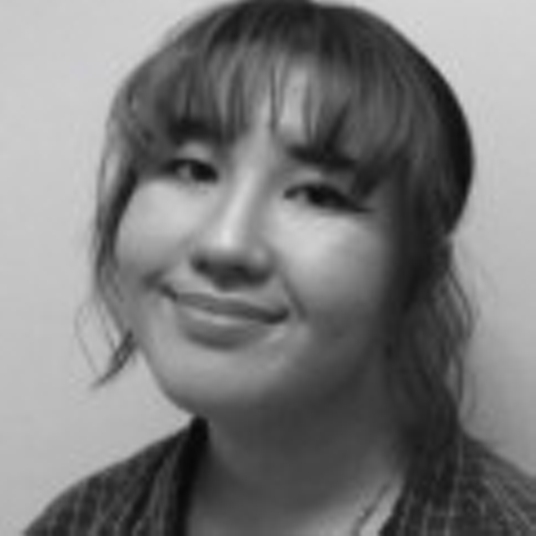 Helen Schomacker head shot