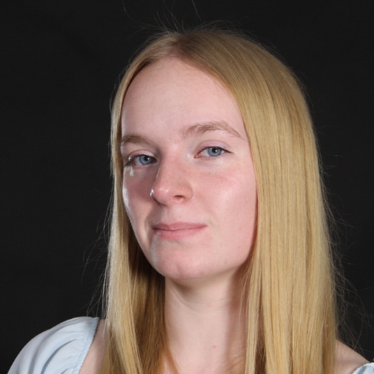 Olivia Nargi head shot