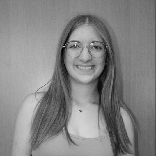 Nora Petersen head shot