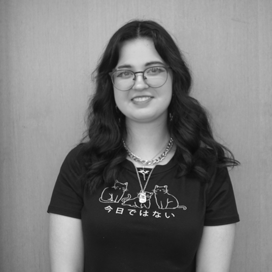 Petra Stock head shot