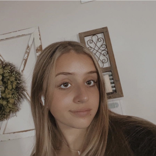 Angelina Amato* head shot