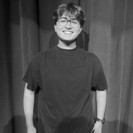 Lucas Maciel + * head shot
