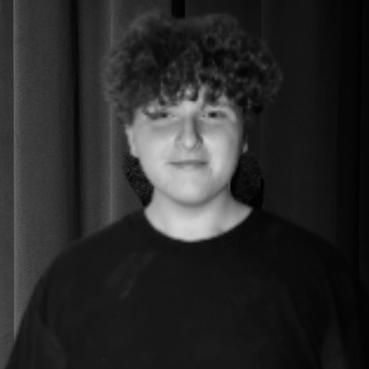 Zachary Menth +* head shot
