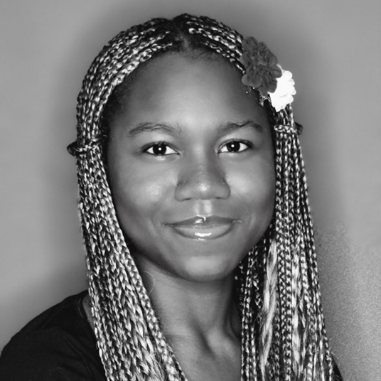 Caitlin Hayles head shot