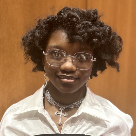 Janiasia Palmer head shot