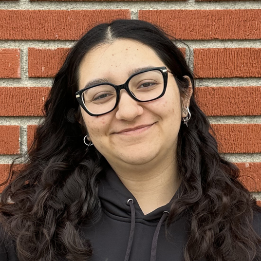 Rae Lopez head shot