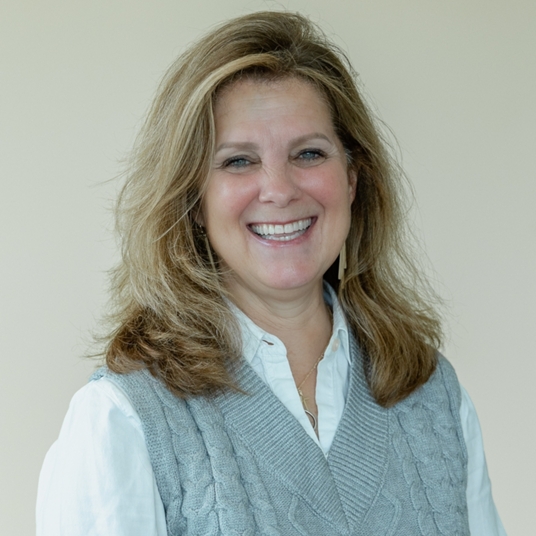 Janet Ray head shot