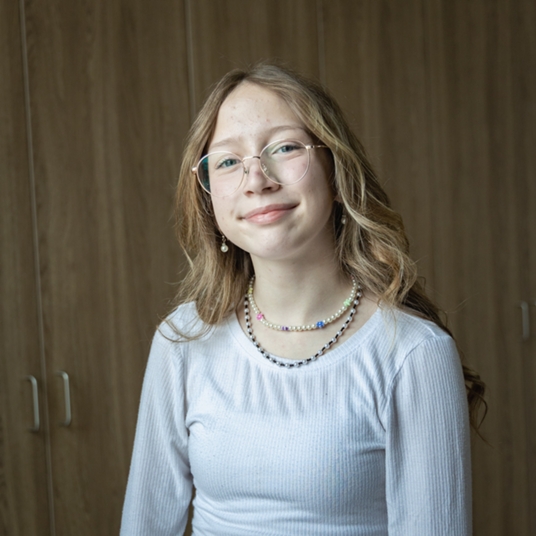Lucy Burkett head shot