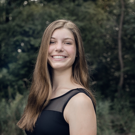 Amalie Radcliff head shot