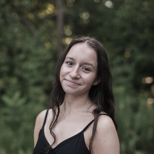 Katelyn Korzinek head shot