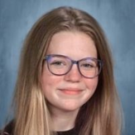 Peighton Hall head shot