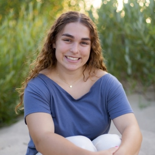 Delaney Rebecca Craig head shot