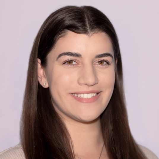 Julia Cusack head shot