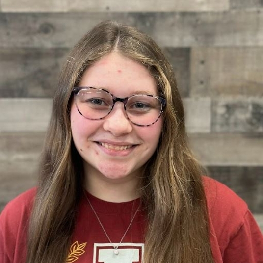 Autumn Alderfer head shot