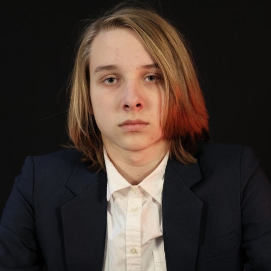 James Barrows+ head shot