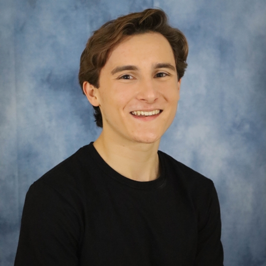 Nate Broyles (Senior SLUH) head shot
