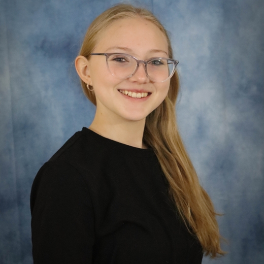 Presley Kuhn-Glass (Freshman) head shot