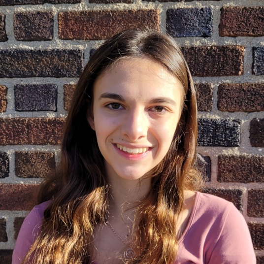 Lindsey DePiero '23 head shot