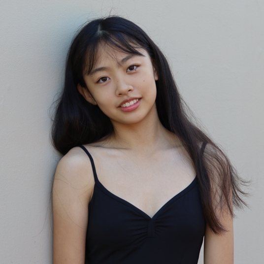 Phoebe Lin head shot