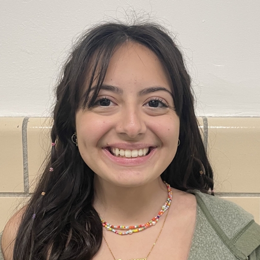 Gianna Perlaza head shot